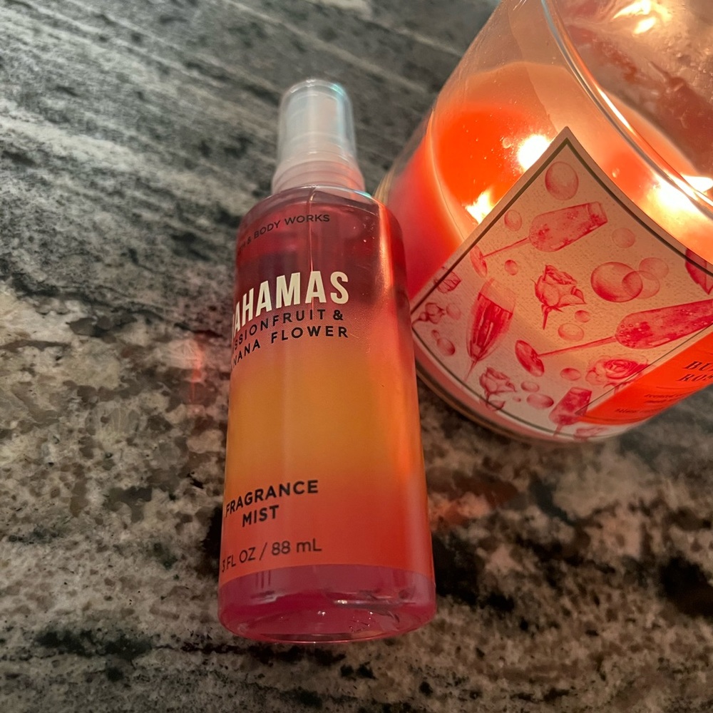 Bath and Body works Travel sized “Bahamas Passionfruit banana Flower”